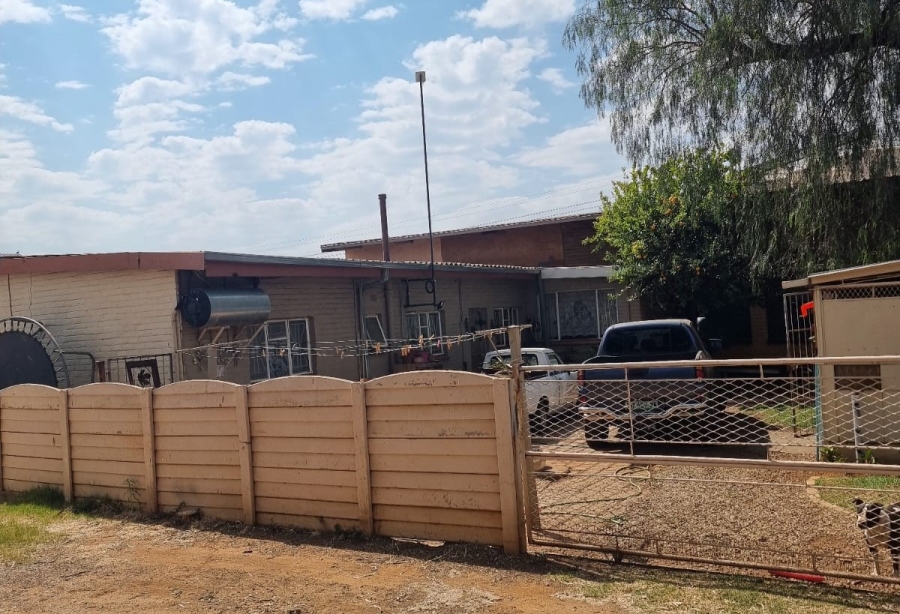 Commercial Property for Sale in Potchefstroom Industrial North West